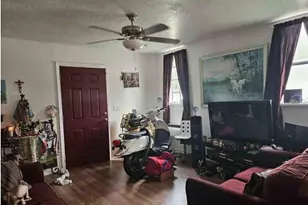 304 S Dillingham Ave, Kissimmee, FL 34741 - Photo 2