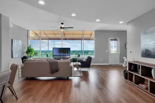 525 E Jackson St, Orlando, FL 32801 - Photo 38