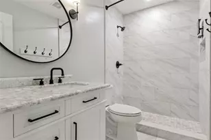 4240 N Landmark Dr, Orlando, FL 32817 - Photo 30