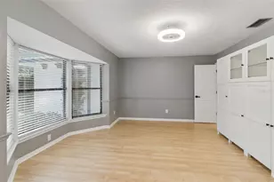 4240 N Landmark Dr, Orlando, FL 32817 - Photo 10