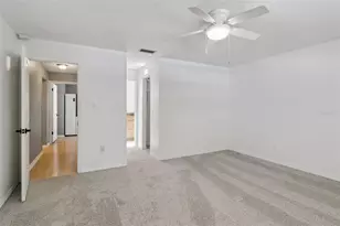 4240 N Landmark Dr, Orlando, FL 32817 - Photo 22