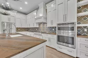 1018 Yates St, Orlando, FL 32804 - Photo 18