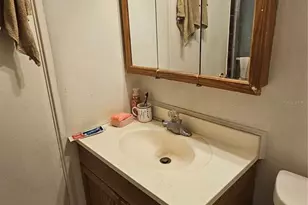 913 Emeralda Rd, Orlando, FL 32808 - Photo 10