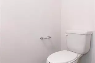 1668 Wynford Cir, Tavares, FL 32778 - Photo 14