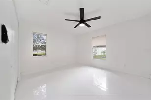 11036 Bronson Rd, Clermont, FL 34711 - Photo 16