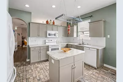 4647 Riverton Drive, Orlando, FL 32817 - Photo 10