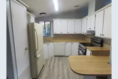 1077 Quail Drive, Deland, FL 32724 - Photo 4