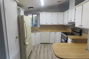 1077 Quail Dr, Deland, FL 32724 - Photo 4