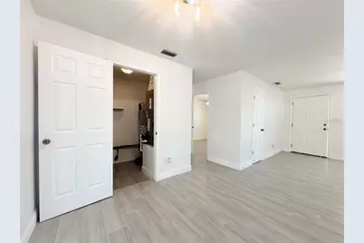 111 N Fairfax Avenue, Winter Springs, FL 32708 - Photo 12