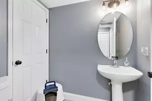 3891 Clubside Pointe Dr, Orlando, FL 32810 - Photo 10