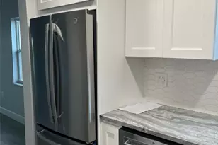 2 Causeway Blvd, Dunedin, FL 34698 - Photo 8