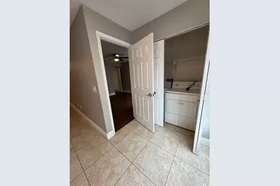 5144 Conroy Road #1014, Orlando, FL 32811 - Photo 10