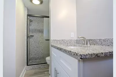 4610 W Gray Street #209, Tampa, FL 33609 - Photo 8