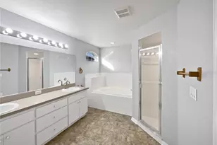 7010 Summit Cir, Winter Haven, FL 33884 - Photo 8