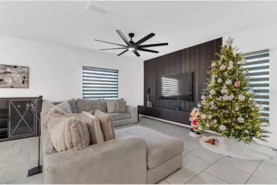 1325 Diego Terrace, Winter Haven, FL 33884 - Photo 4