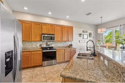 717 Strihal Loop, Oakland, FL 34787 - Photo 8