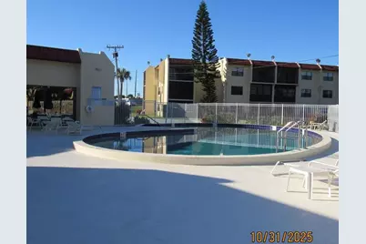 2050 Oleander Boulevard #4-203, Fort Pierce, FL 34950 - Photo 12