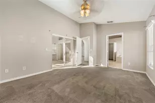 2627 Oneida Loop, Kissimmee, FL 34747 - Photo 10