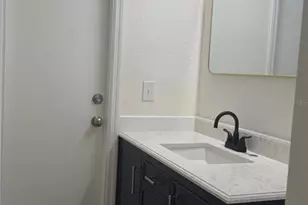 8365 Mattituck Cir, Orlando, FL 32829 - Photo 10