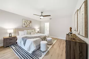 7655 Persian Ct, Orlando, FL 32819 - Photo 16