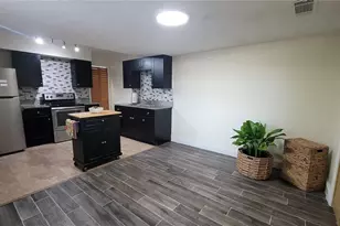 4622 Lighthouse Cir, Orlando, FL 32808 - Photo 6