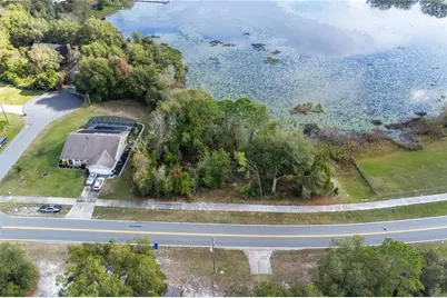 33 S Courtland Boulevard, Deltona, FL 32738 - Photo 1