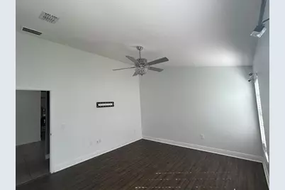 305 Chelmsford Court, Kissimmee, FL 34758 - Photo 12