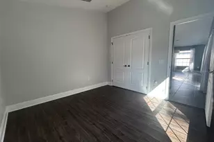 305 Chelmsford Ct, Kissimmee, FL 34758 - Photo 8