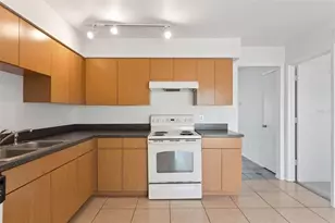 8137 Parrot Dr, Orlando, FL 32825 - Photo 6