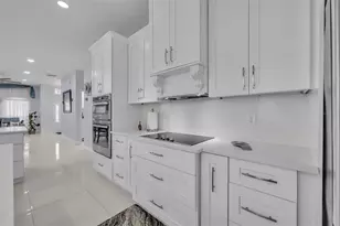 5303 Adair Oak Dr, Orlando, FL 32829 - Photo 16