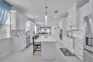 5303 Adair Oak Dr, Orlando, FL 32829 - Photo 14