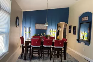 4528 River Close Blvd, Valrico, FL 33596 - Photo 4