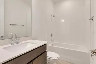 1141 British Cir, Daytona Beach, FL 32124 - Photo 10