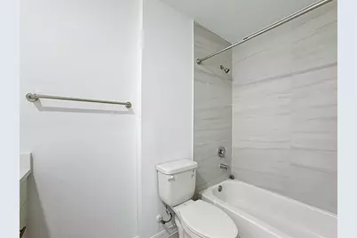 1736 Barton Towne Circle, Saint Cloud, FL 34769 - Photo 40