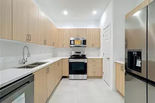 1736 Barton Towne Cir, Saint Cloud, FL 34769 - Photo 12