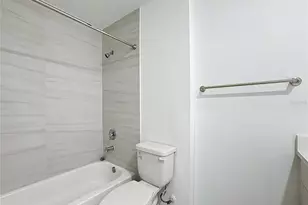 1752 Barton Towne Cir, Saint Cloud, FL 34769 - Photo 40