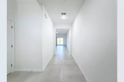 1752 Barton Towne Circle, Saint Cloud, FL 34769 - Photo 8