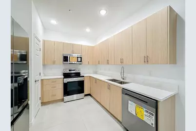 1752 Barton Towne Circle, Saint Cloud, FL 34769 - Photo 10