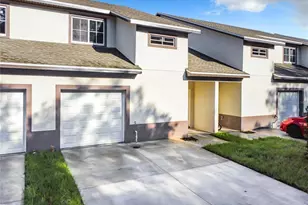 1752 Barton Towne Cir, Saint Cloud, FL 34769 - Photo 6