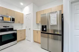 1750 Barton Towne Cir, Saint Cloud, FL 34769 - Photo 12