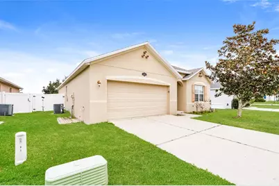 1897 Van Allen Loop, Auburndale, FL 33823 - Photo 2