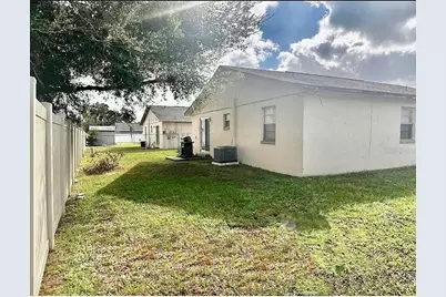 2359/2361 Chestnut Hills Drive, Lakeland, FL 33805 - Photo 2