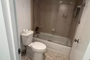 925 N Halifax Ave, Daytona Beach, FL 32118 - Photo 14