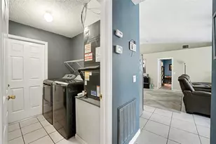 2940 Evans Dr, Kissimmee, FL 34758 - Photo 22