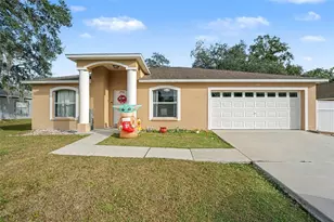 2940 Evans Dr, Kissimmee, FL 34758 - Photo 1