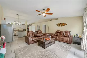 2940 Evans Dr, Kissimmee, FL 34758 - Photo 4