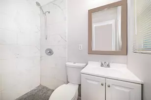 5605 Lejeune Dr, Orlando, FL 32808 - Photo 20