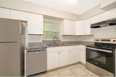 5605 Lejeune Drive, Orlando, FL 32808 - Photo 14