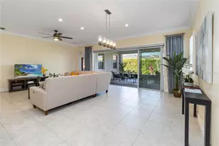 4909 W Fountainwood Dr, Saint Cloud, FL 34772 - Photo 6