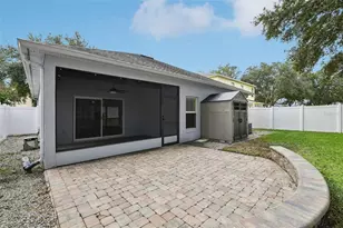 8315 Lake Amhurst Tr, Orlando, FL 32829 - Photo 4